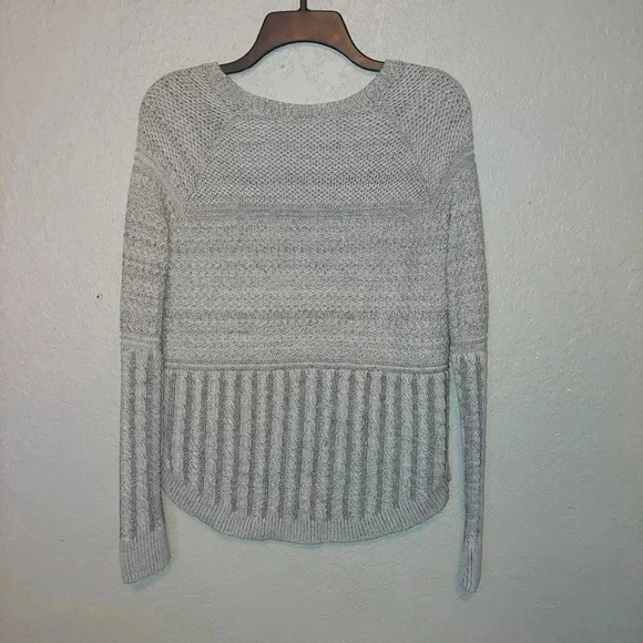ATHLETA Womens Borealis Knit Sweater Small Gray Pullover Cableknit 459077 - Picture 2 of 6